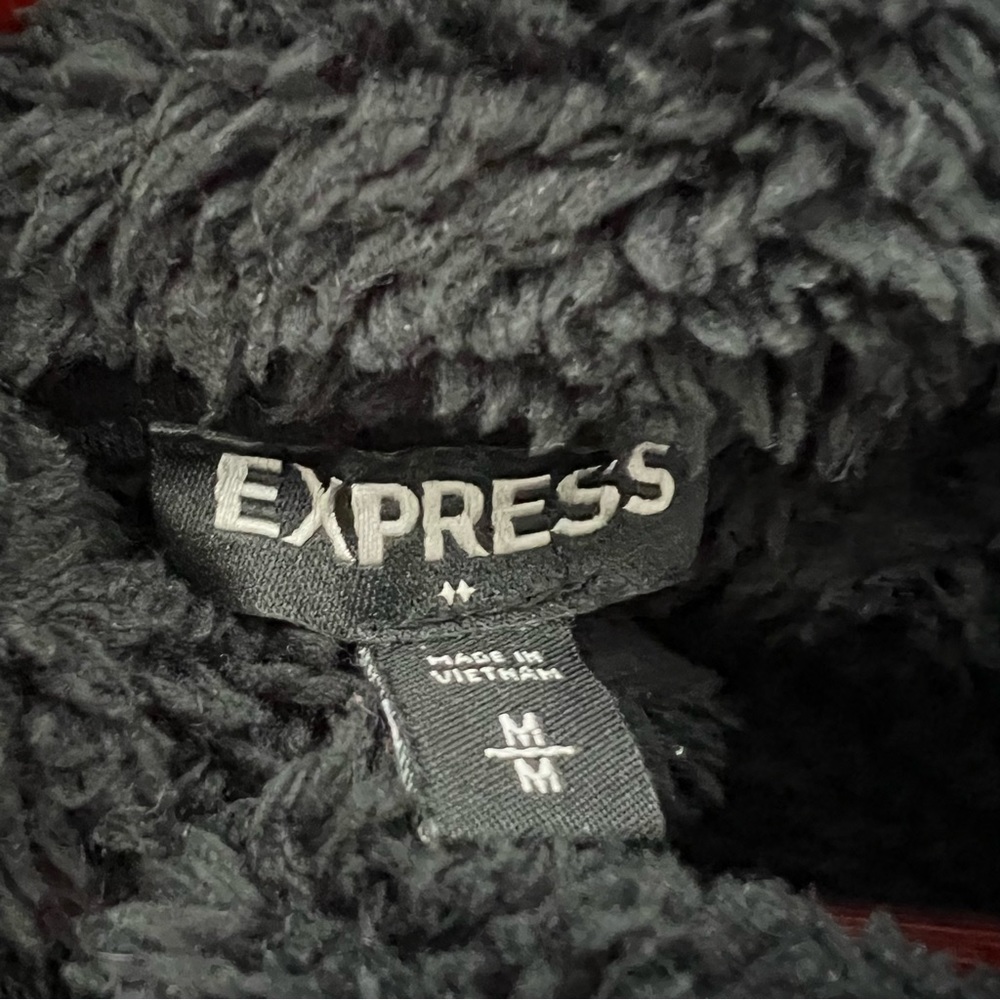 Express Faux Fur Zip Front Fleece Size M - Picture 3 of 4